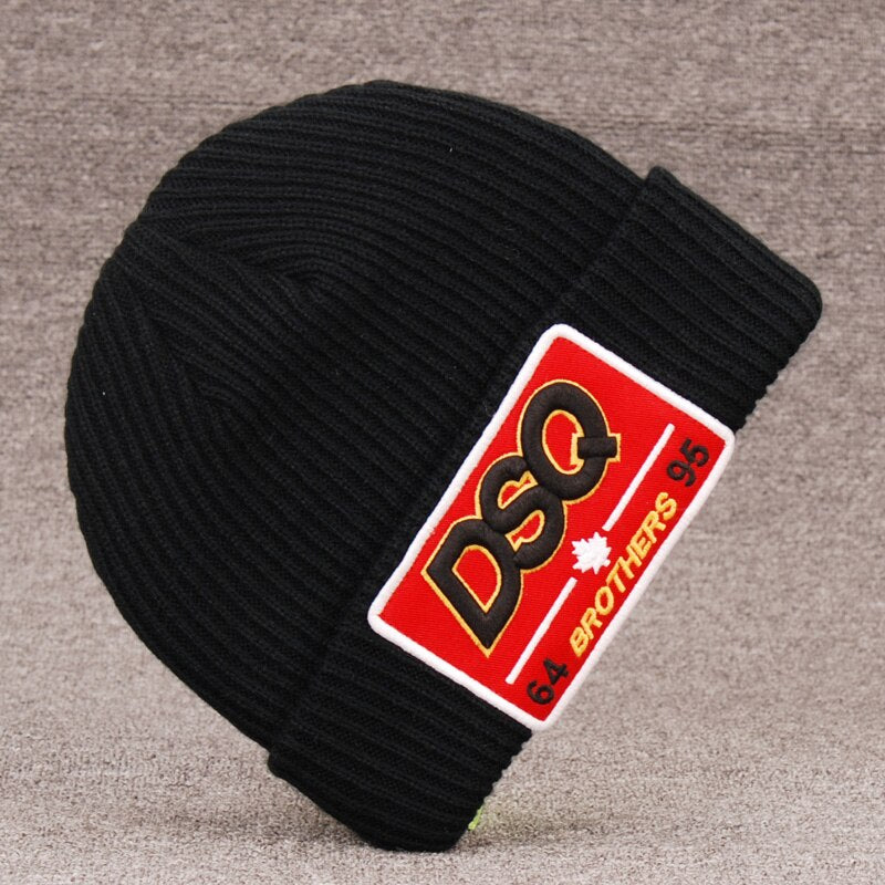 DSQICOND2 NEW Brand Skullies Beanie Embroidery Skiing Knitted Hats Arrival Knitted DSQ Winter Hats Men Women Canada Bonnet Homme