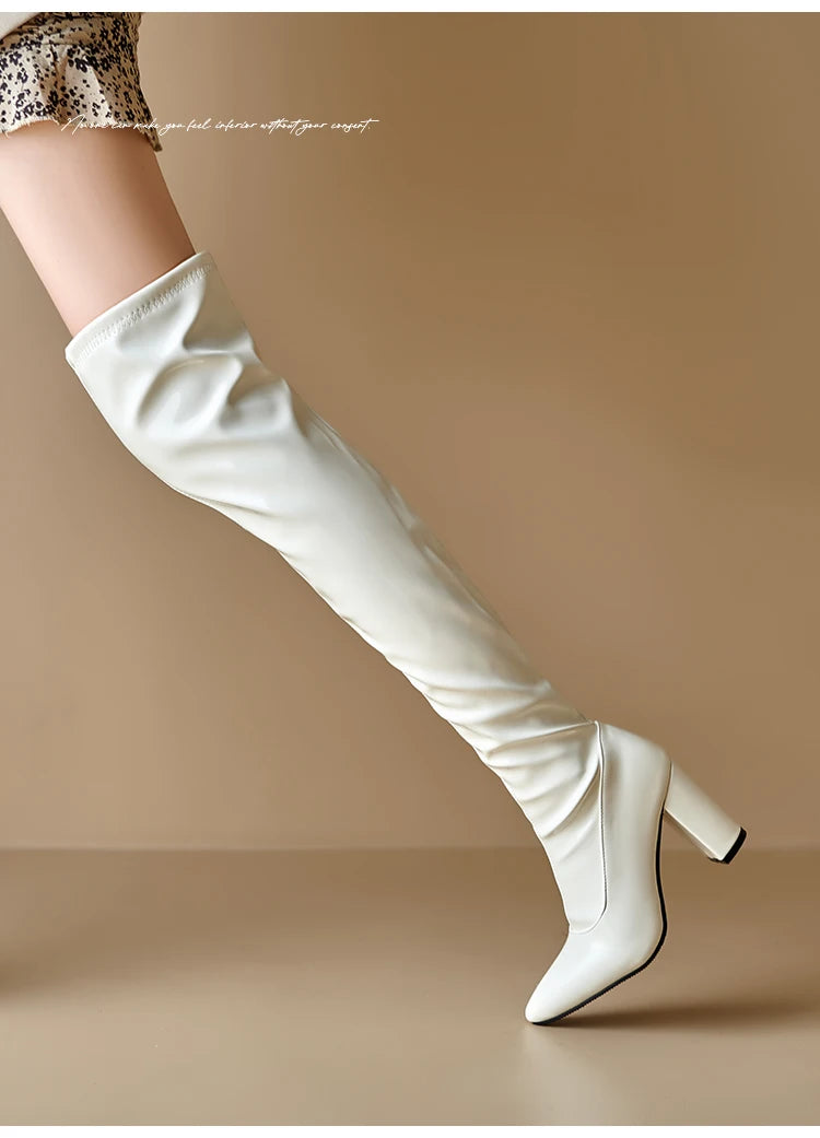 Plus Size glattes Lack leder spitze Zehen ultra hohe dicke Ferse Reiß verschluss lange Stiefel Plüsch futter über den kniehohen Stiefeln
