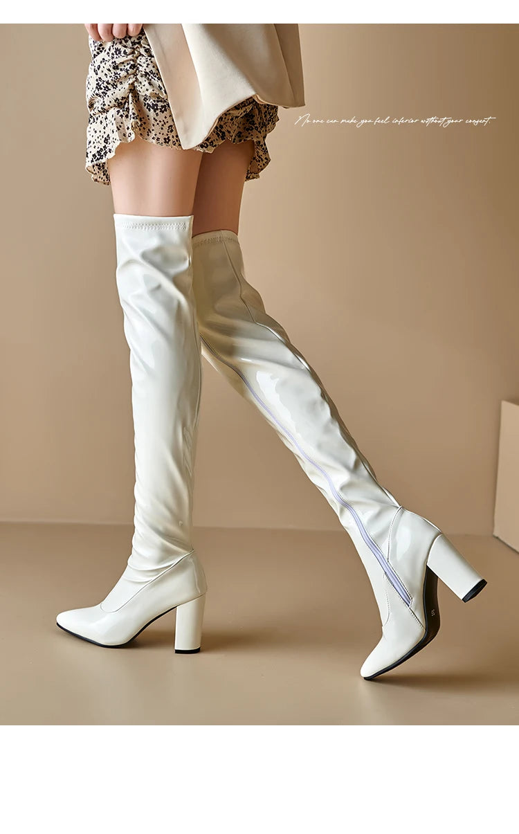 Plus Size glattes Lack leder spitze Zehen ultra hohe dicke Ferse Reiß verschluss lange Stiefel Plüsch futter über den kniehohen Stiefeln