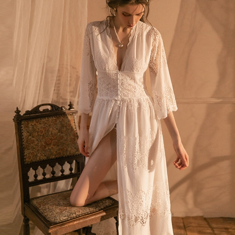 Vintage Nightgowns Lace Women Autumn Robe Nightie V Neck Long Night Dress Wear Romantic Lolita Sleepwear Nightdress