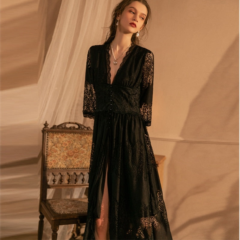 Vintage Nightgowns Lace Women Autumn Robe Nightie V Neck Long Night Dress Wear Romantic Lolita Sleepwear Nightdress