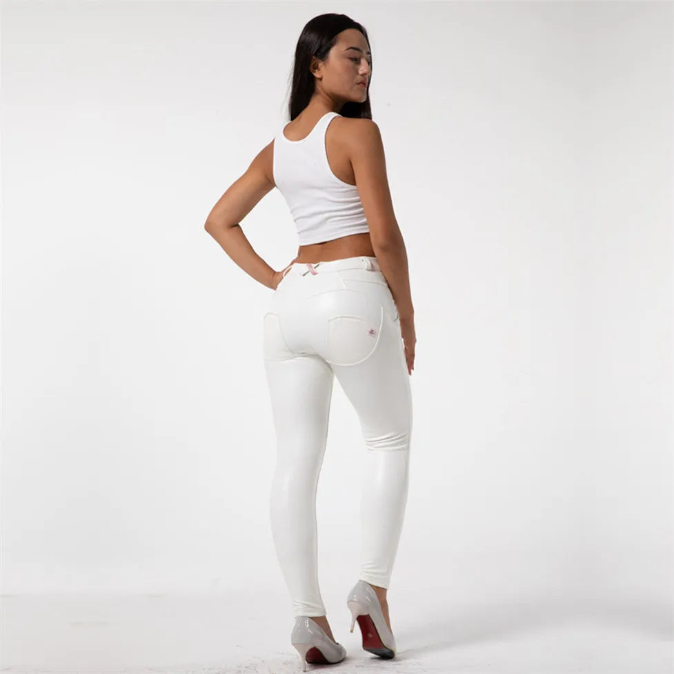 Shascullfites Melody Weiß Leder Hosen Frauen Pu Hosen Super Stretch Hüften Heben Gefüttert Leggings Für Winter Mid Aufstieg