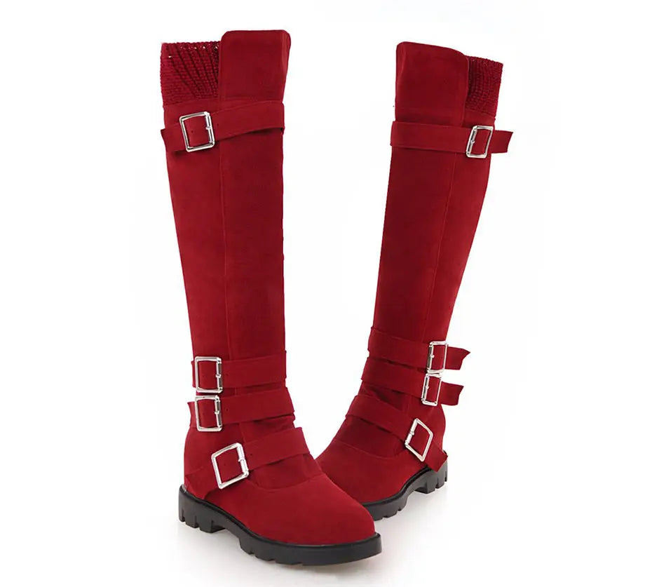 Winter Warme Plüsch Frauen Kniehohe Stiefel Rot Braun Flock Niedrigen Quadratischen Absatz Casual Party Dame Punk Schnalle Zipper Plattform Lange Stiefel