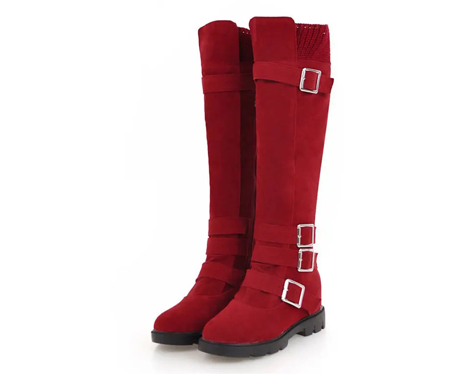 Winter Warme Plüsch Frauen Kniehohe Stiefel Rot Braun Flock Niedrigen Quadratischen Absatz Casual Party Dame Punk Schnalle Zipper Plattform Lange Stiefel