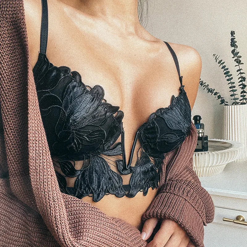 CINOON Sexy French Lace Embroidery Brassiere Lingerie Set Women's Underwear Set Push Up thin Bralette Deep V Bra and Panty Set