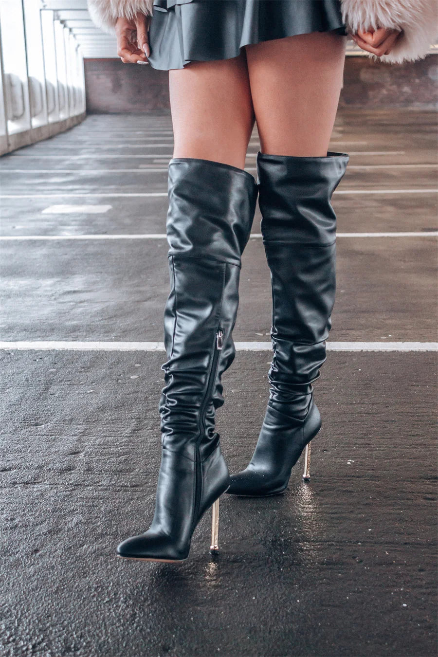 Only maker Frauen spitzen Zehen Metall absatz schwarz matt Seite Reiß verschluss kniehohe Stiefel große Dame Mode klassische lange Winters tiefel