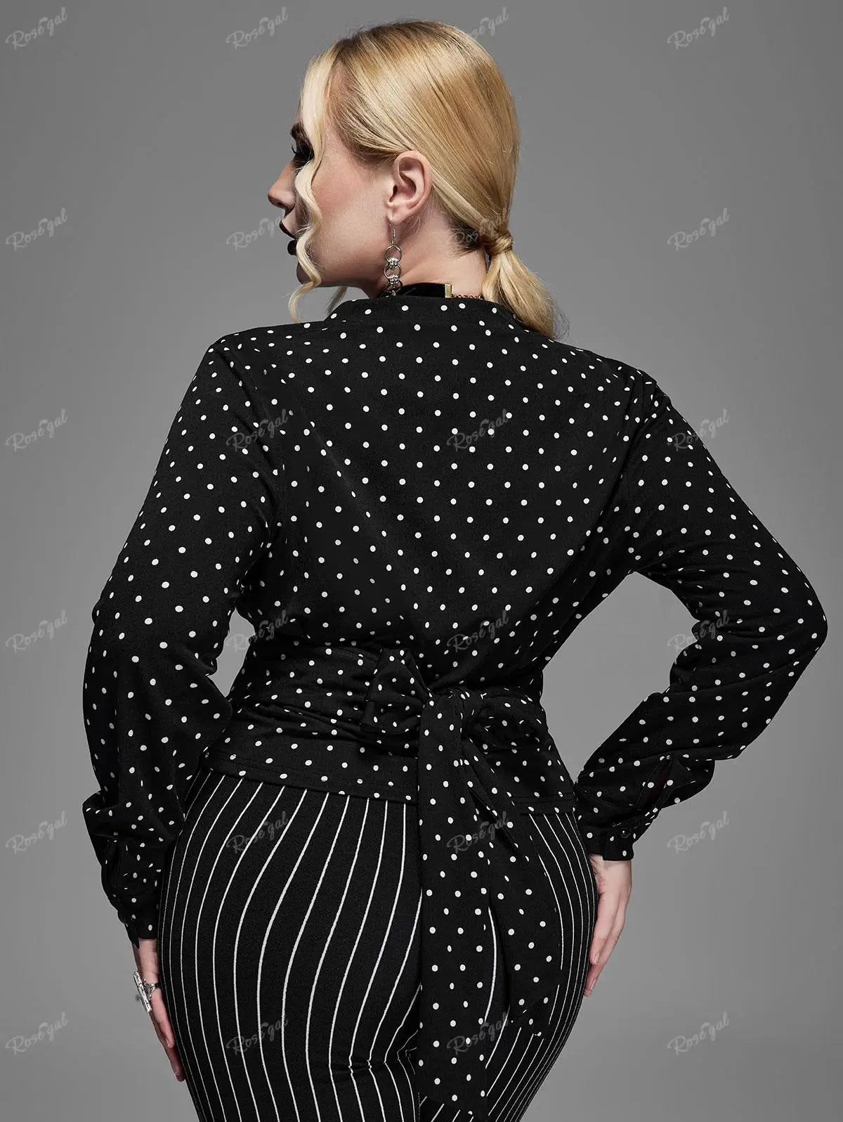 Ros gal plus Größe Gothic Polka Dot geraffte Bluse Frauen Frühling Herbst lange Ärmel V-Ausschnitt zurück Bowknot Tops neue schwarze T-Shirts