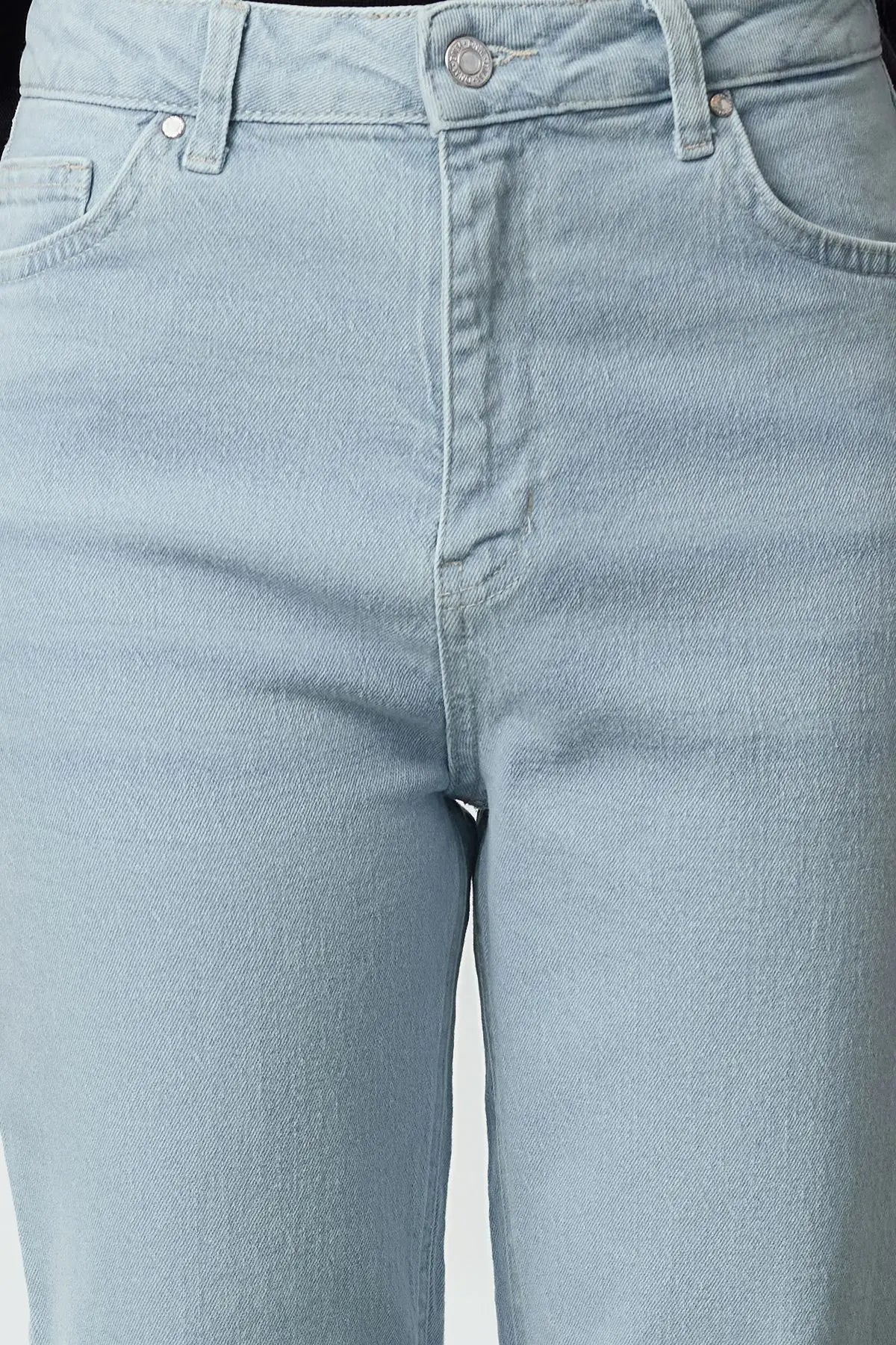 Trendyol TYZA Damen-Jeans, einfarbig, ohne Gürtel, Denim, ohne Taschen, gerades Bein, lässige Jeans, Freizeithose, Denim-Shorts