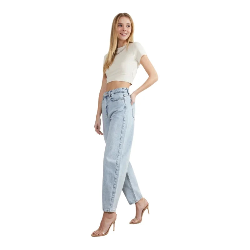 Trendyol TYZA Hellblaue Damen-Jeans mit hoher Taille, 2024, Herbst, 100 % Baumwolle, Denim, Straßenhose, lockere Karottenhose