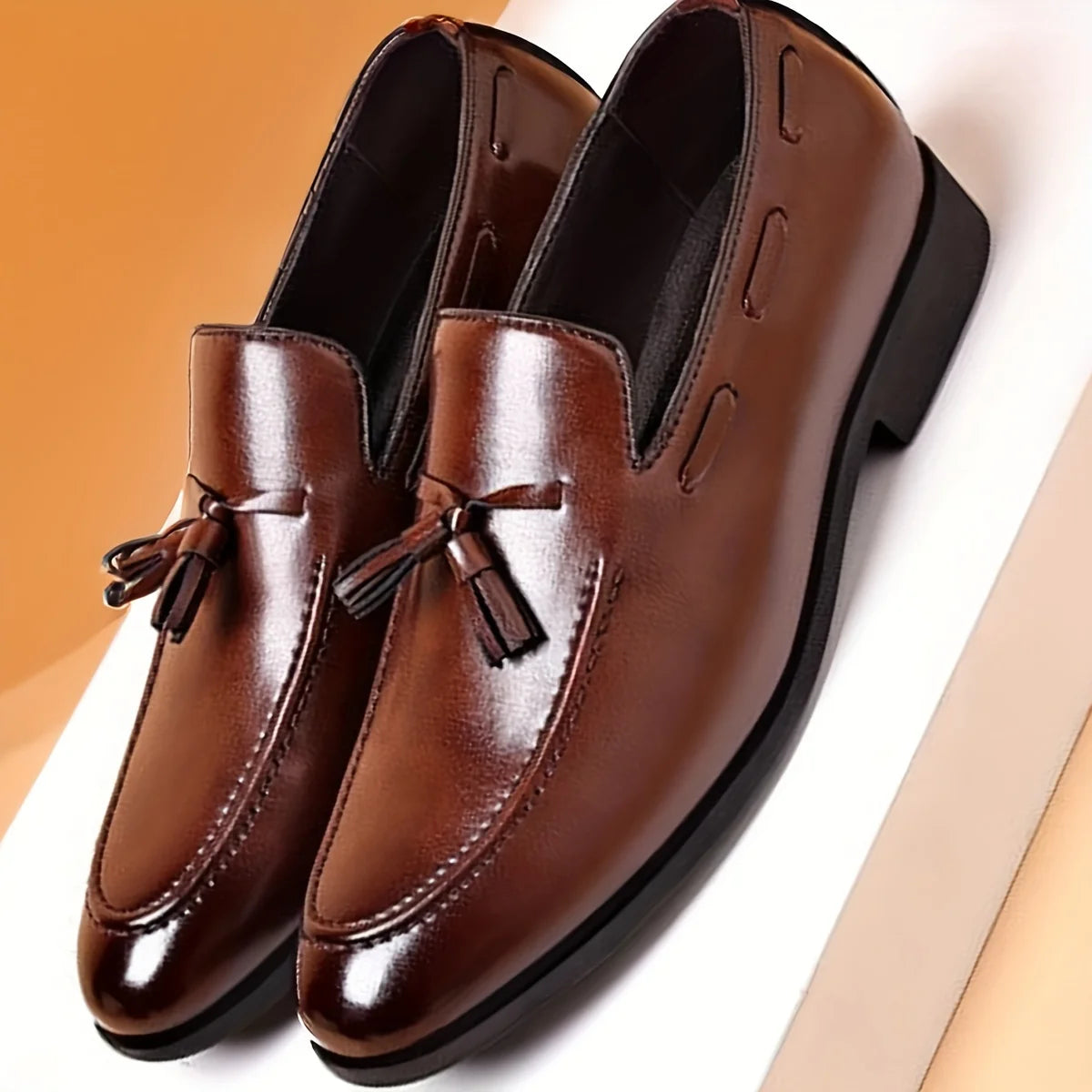 Herren Hochzeits feier Schuhe Designer-Stil Kleid Schuhe für Männer brandneue Business-Freizeit schuhe Slip on Lederschuhe plus Größe