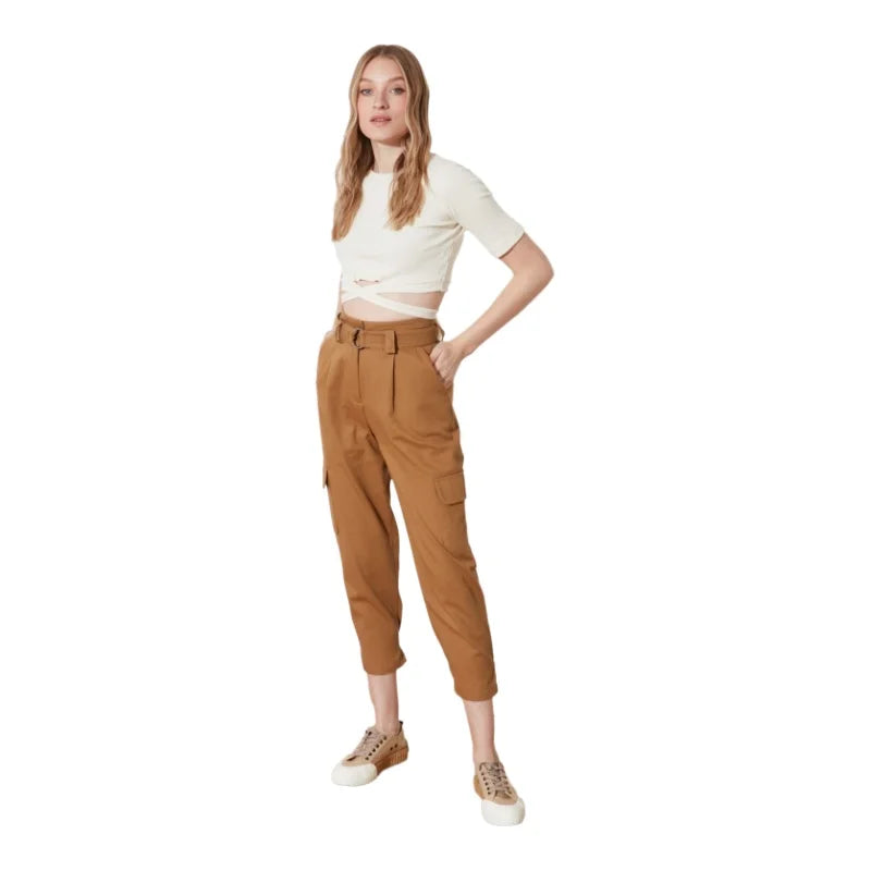 Trendyol TYZA Damen-Hosen und Caprihosen, gewebter Jogger, einfarbig, stilvolle Skinny-Fit-Hosen und Caprihosen, Röhrenjeans für Schwangere