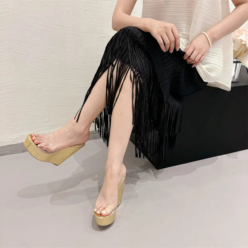 Liyke PVC transparente Schuhe für Frauen Plattform Keile Hausschuhe breites Band runder Kopf offene Zehen Gold High Heels Sommers andalen