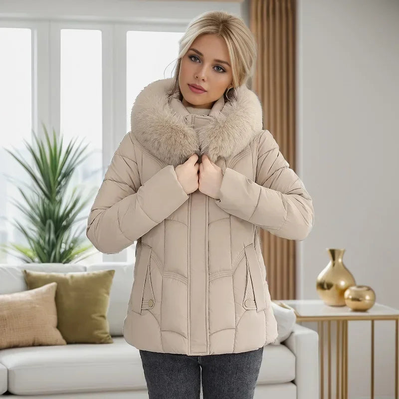 Winter 2024 Neue Daunenjacke Frauen Parkas Mode Hochwertige Warme Baumwolle Gefütterte Mantel Damen Kurzen Mantel Mit Kapuze Overwear Tops