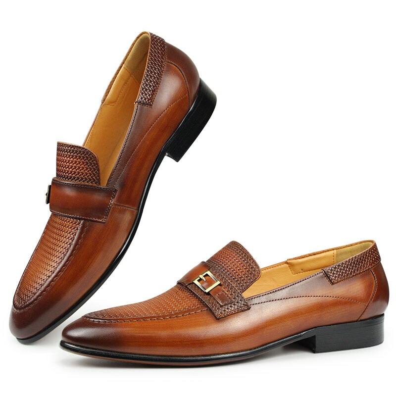 Luxury Formal Dress Shoes Male British Buckle Retro Loafers Classic Wedding Party Slip on Casual Daily Driving Men Leather Shoe
