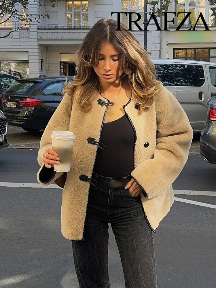 TRAFZA Frauen Mode Faux Pelz Lammwolle Mantel Winter Weibliche Einfache Casual Oansatz Taschen Straße Langarm Kurzarm Mantel Streetwear