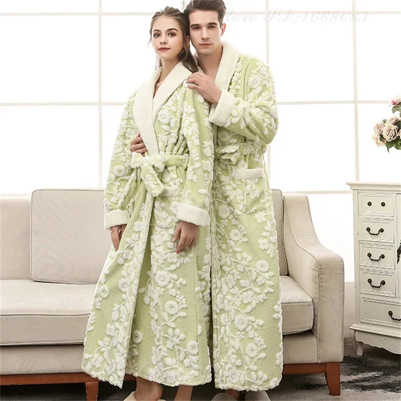 Dicke Flanell Jacquard Nachtwäsche Lose Casual Homewear Lounge Tragen Korallen Fleece Lange Robe Winter Warme Paar Bademantel Nachtwäsche