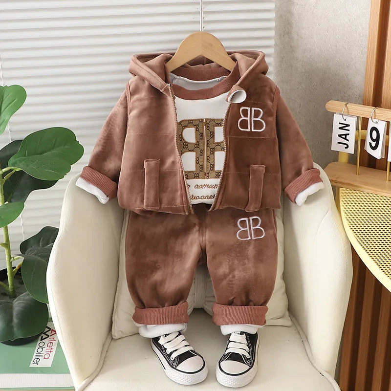 Neue Herbst Winter Baby Kleidung Sets Nette Cartoon Warm Halten Top + Weste + Hosen Mädchen Prinzessin Anzug Geburtstag Geschenke kinder Kleiden