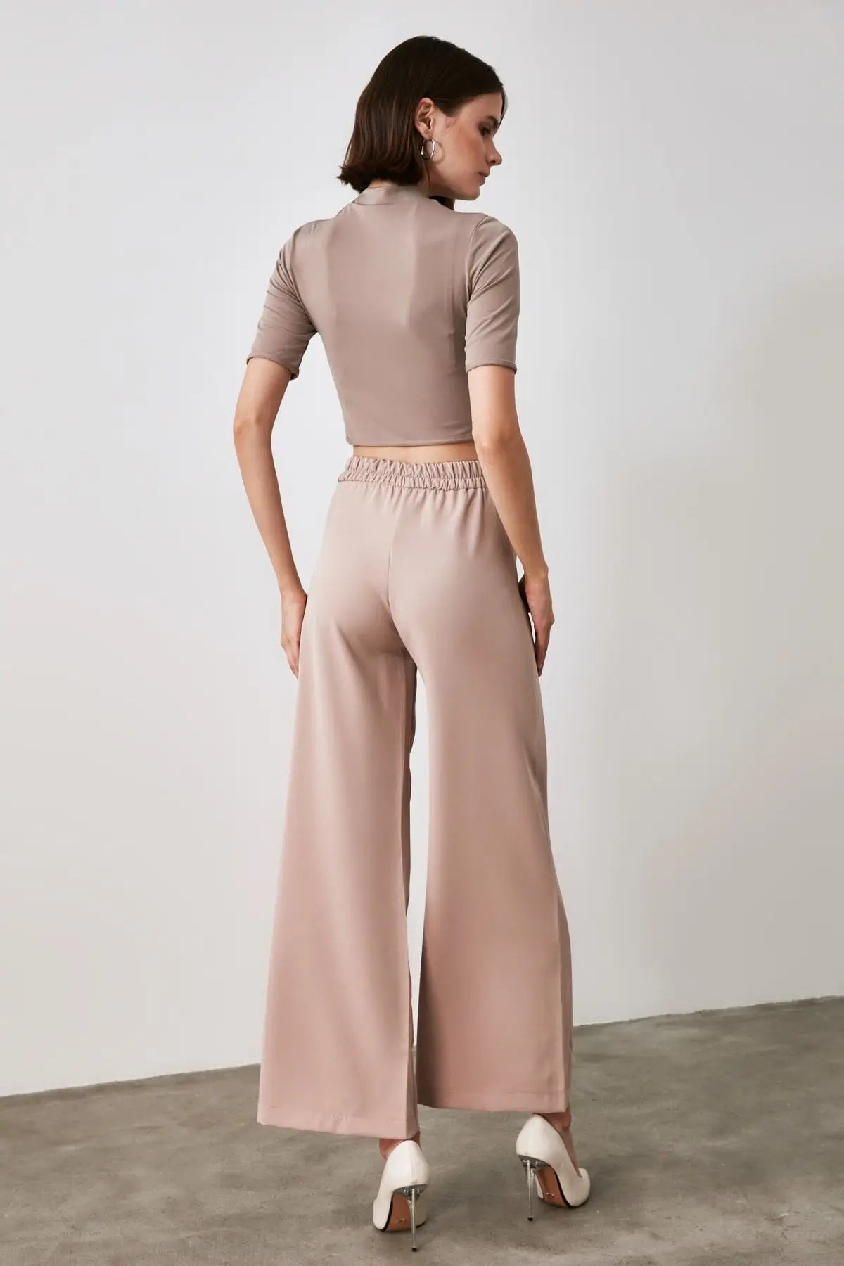 Trendyol TYZA Damen-Hosen und Caprihosen, lässige Tasche mit weitem Bein, schlichte Poly-Viskose-Hosen und Caprihosen, lässiges, weites Bein