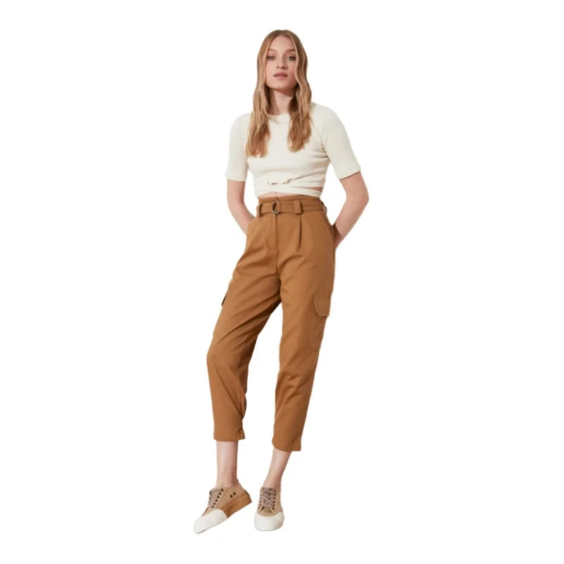 Trendyol TYZA Damen-Hosen und Caprihosen, gewebter Jogger, einfarbig, stilvolle Skinny-Fit-Hosen und Caprihosen, Röhrenjeans für Schwangere