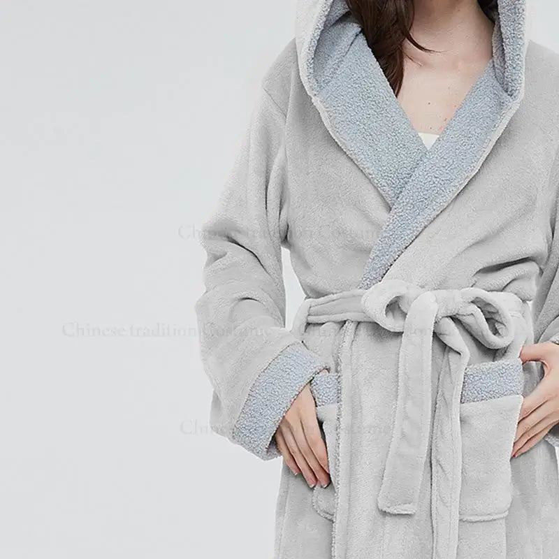 Frauen Mit Kapuze Nachtwäsche Flanell Bademantel Winter Herbst Neue Kimono Morgenmantel Dame Lose Nachtwäsche Dusche Peignoir Roben