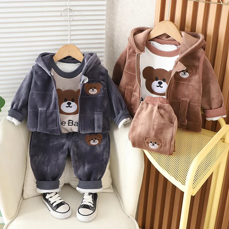 Neue Herbst Winter Baby Kleidung Sets Nette Cartoon Warm Halten Top + Weste + Hosen Mädchen Prinzessin Anzug Geburtstag Geschenke kinder Kleiden