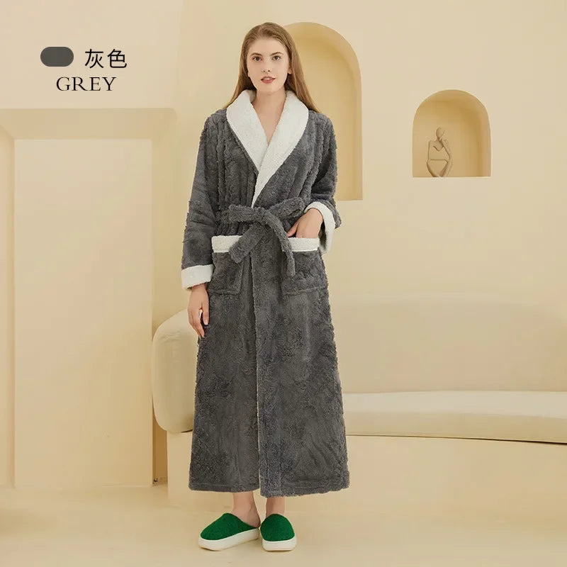 Dicke Flanell Jacquard Nachtwäsche Lose Casual Homewear Lounge Tragen Korallen Fleece Lange Robe Winter Warme Paar Bademantel Nachtwäsche