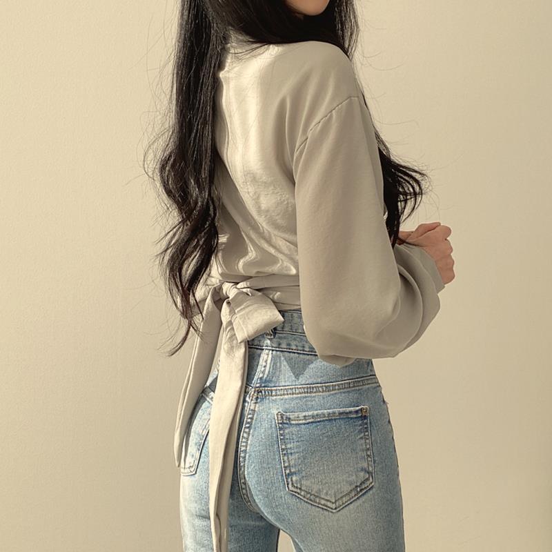 QWEEK Vintage Streetwear Harajuku Sexy Women Blouse Crop Top Korean Style Trends Black White Long Sleeve Shirt Female Tunic Chic
