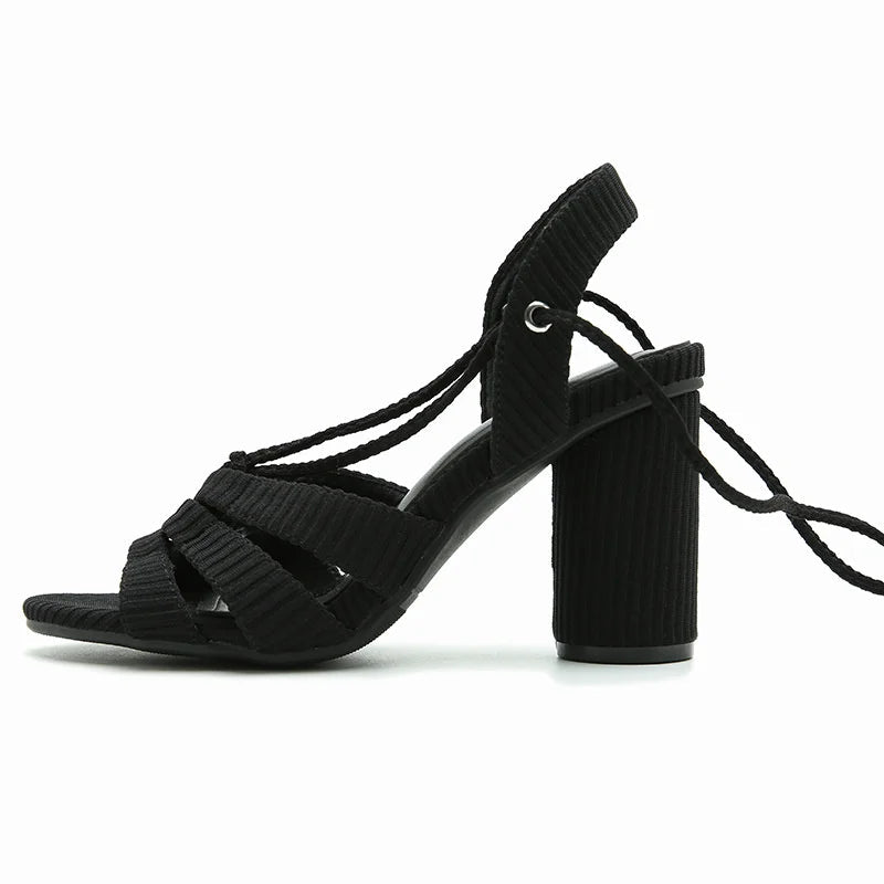 Liyke Sommer Gladiator Sandalen Frauen schwarz aushöhlen schmale Band Peep Toe Schnürung quadratische High Heels Party kleid Schuh Größe 36 - 43 - Blockshop.store